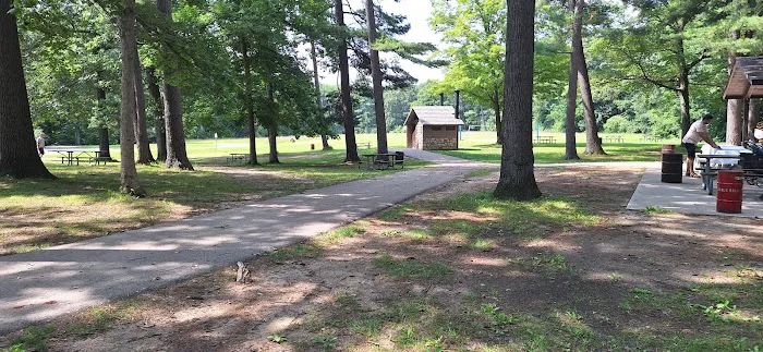 Lakeview Shelter H - Stoney Creek Metropark Picture 6