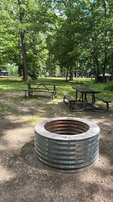 Lakeview Shelter H - Stoney Creek Metropark Picture 3