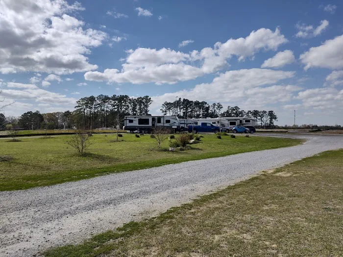 Manning RV Campsites Picture 3