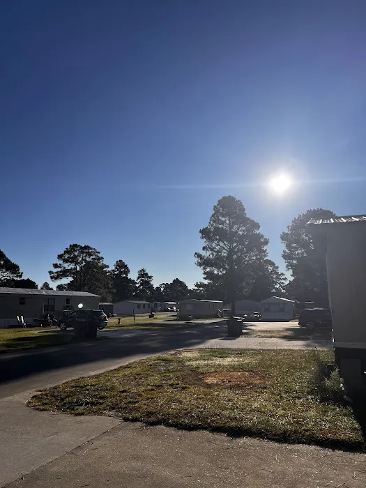 Branches Estates Mobile Home Community Picture 2