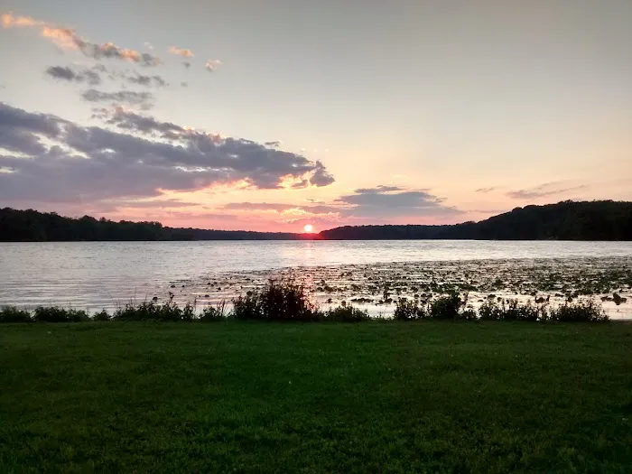 Kiser Lake Campground & Marina Picture 6