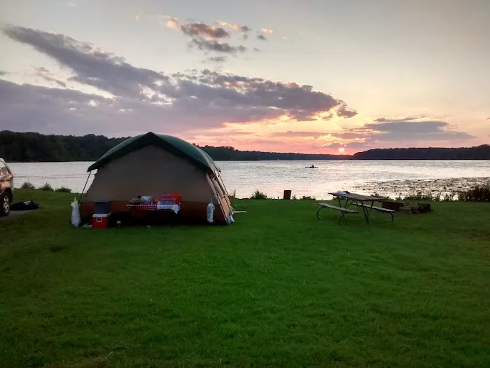 Kiser Lake Campground & Marina Picture 8