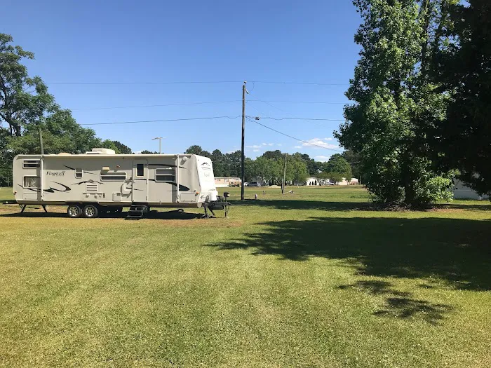 Treeside RV Park Picture 4