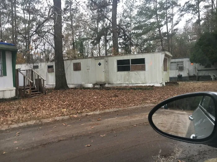Pine View Mobile Home Park Picture 6