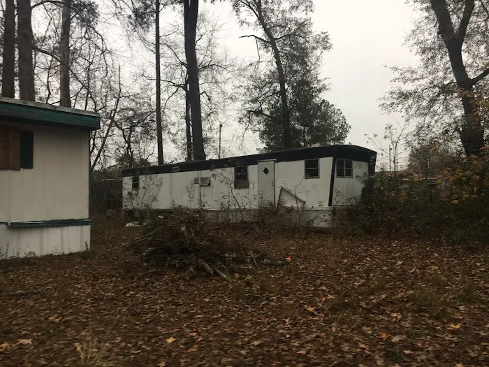 Pine View Mobile Home Park Picture 7