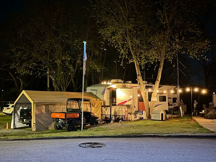 Springwood RV park Picture 6