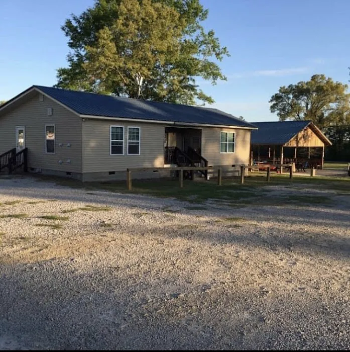 Warthen RV Park Picture 9