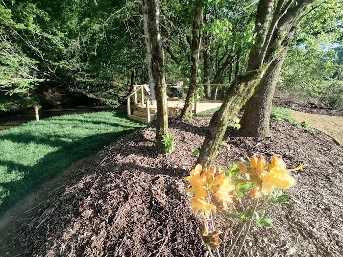 Riverside Campground Picture 6