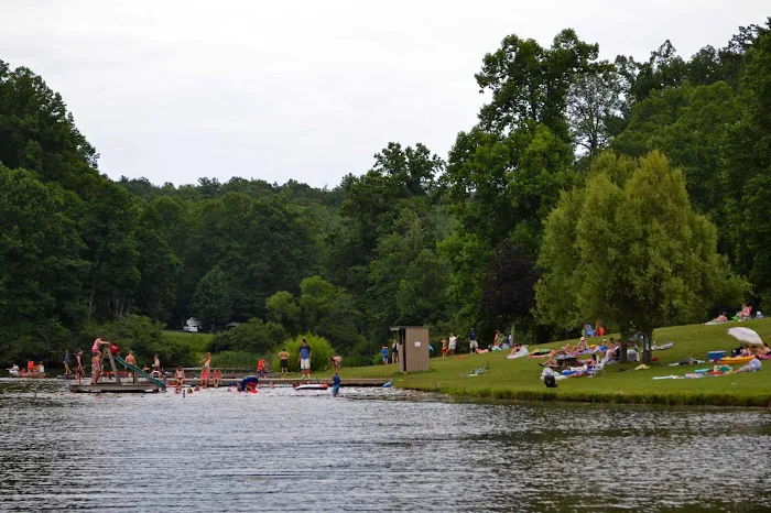 Orchard Lake Campground Picture 9