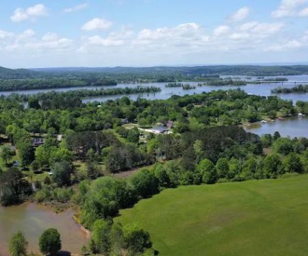 River Breeze RV Park & Campground (Long Term)