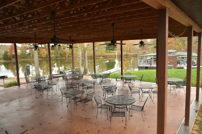 Blue Water RV Resort Picture 1
