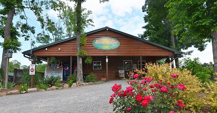 Blue Water RV Resort Picture 5