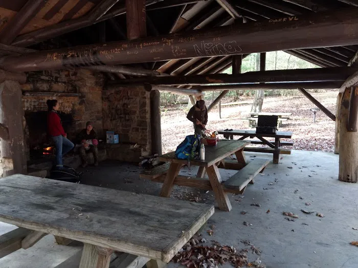 Round Knob Picnic Area Picture 5