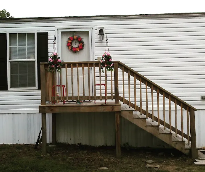 Sherwood Forest Mobile Home Picture 1