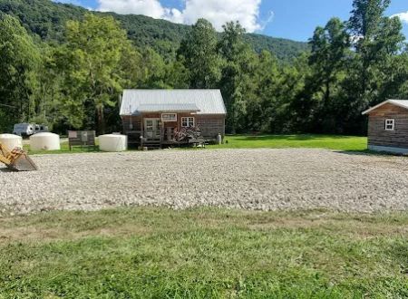 Hillbilly Stays Campground / Grace Elk Outfitters -Elk Camp