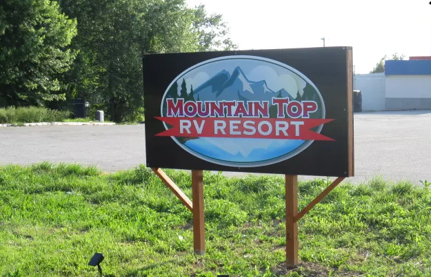 Mountain Top RV Resort Picture 6