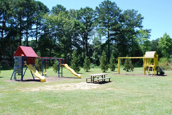 The Meadows Mobile Home Park Picture 9