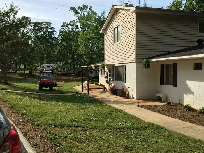 Madison RV Park Picture 6