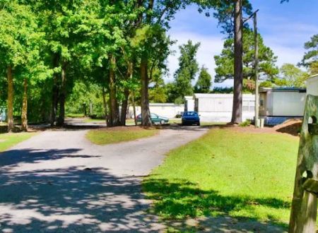 Jay’s Mobile Home Park