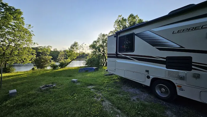Mac's Lakes Resort Picture 2