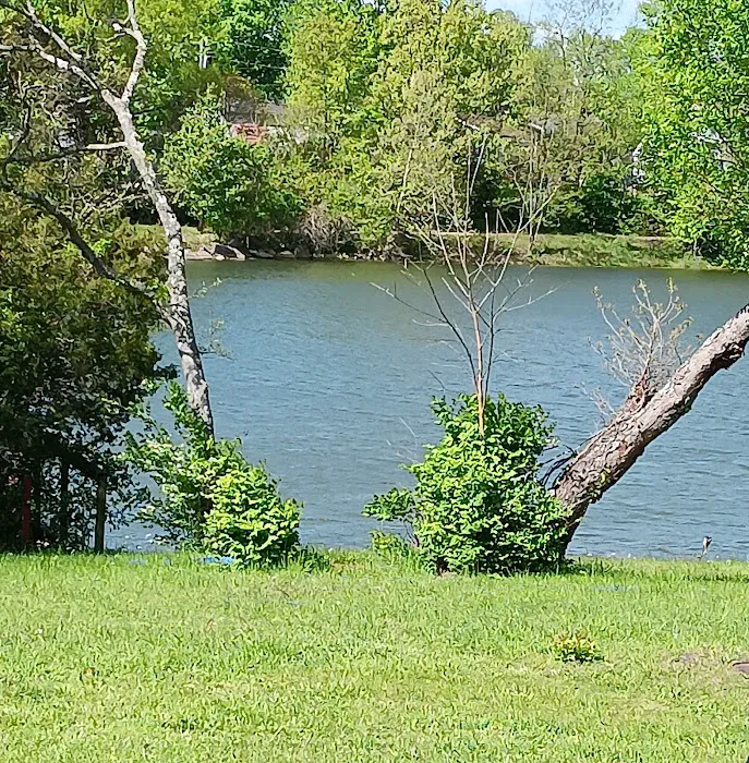 Mac's Lakes Resort Picture 10