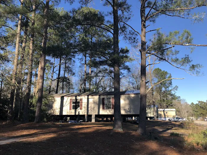 Castle Pines Mobile Home Park Picture 5