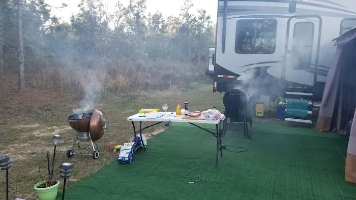 Hawkins RV Park Picture 2