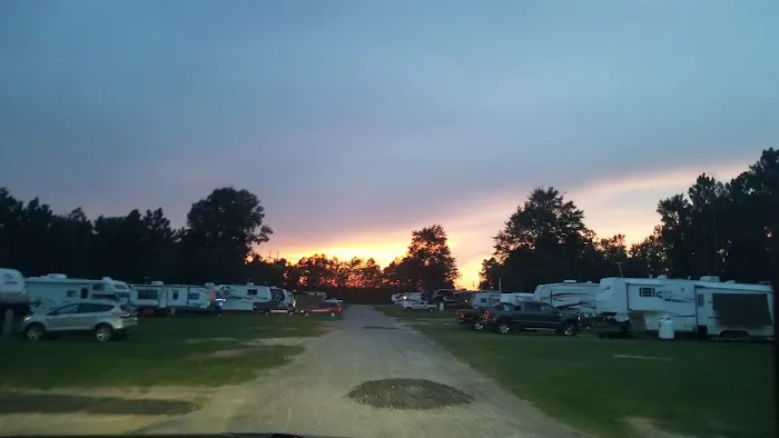 Hawkins RV Park Picture 5
