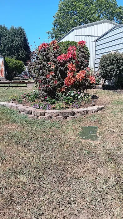 Green Acres Mobile Home Park Picture 3