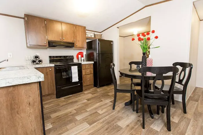 Hidden Hills Mobile Home Community Picture 2