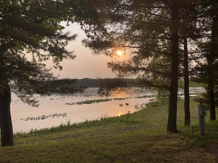 Oak Shores Resort Campground Picture 7