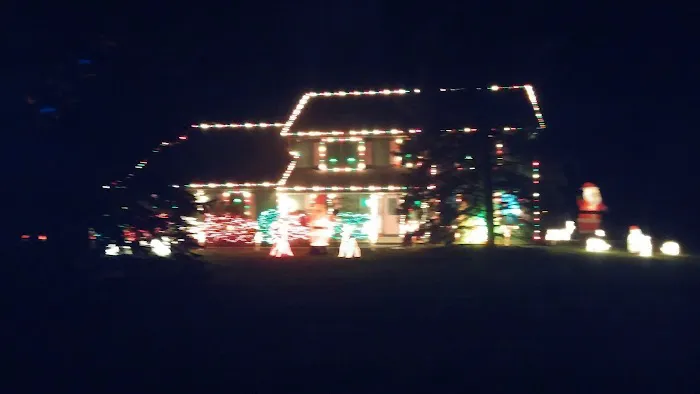 Oak Shores Resort Campground Picture 10
