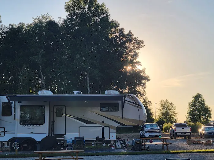 Paradise On the Mountain RV Park Picture 5