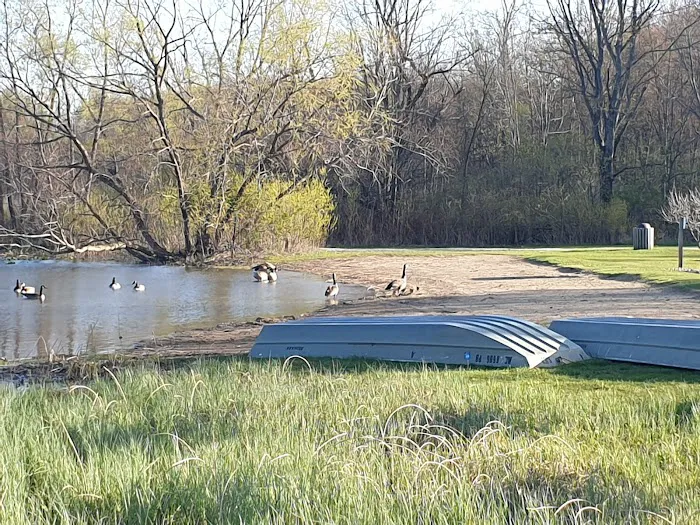 Cade Lake County Park & Campground Picture 7