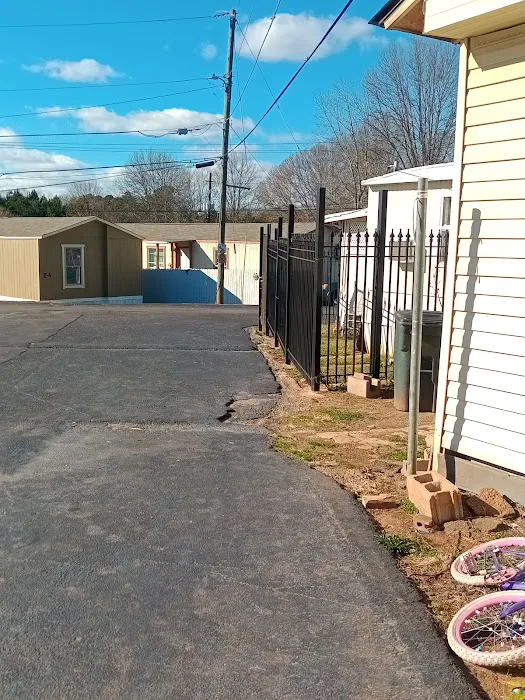 Colony South Mobile Home Park Picture 2