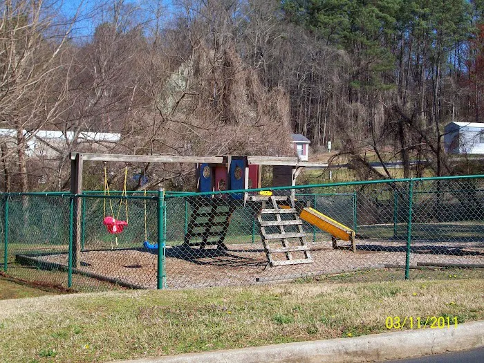 Lakeside Mobile Home Community Picture 8