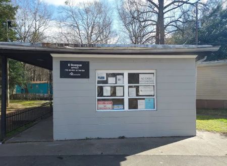 El Bosque Mobile Home Community