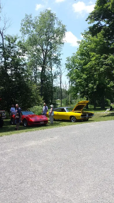 Rivergate Family Campground Picture 9