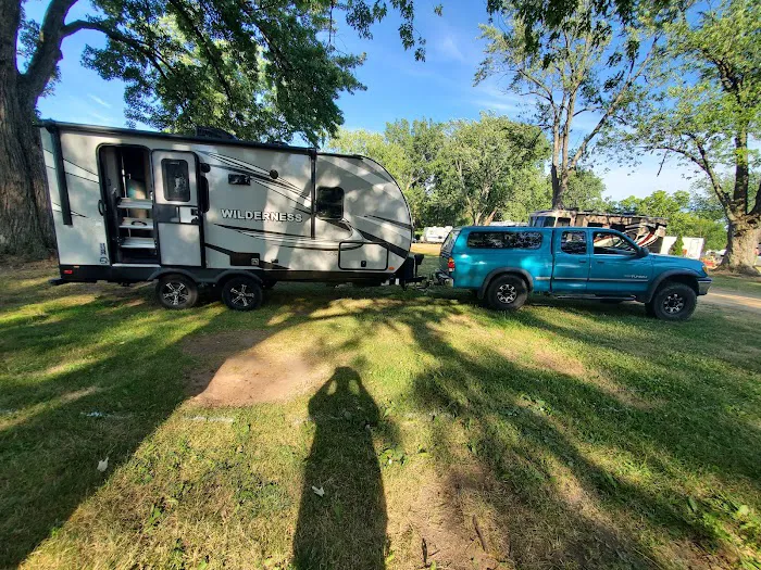 Pleasant Lake Campground Picture 4