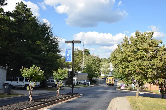 The Village at Six Flags Manufactured Home Community Picture 9