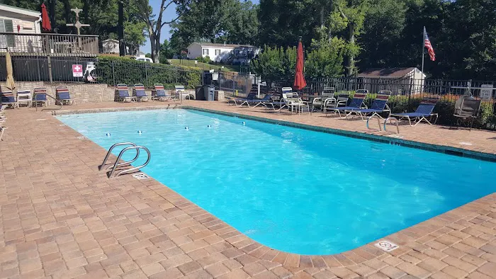 Douglas Estates Mobile Park Picture 8