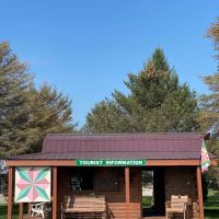 Shipshewana North Park Amish Log Cabin Lodging & Campground ico