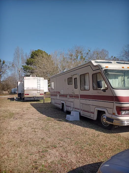 Riverside Estates Mobile Home & RV Park Picture 1