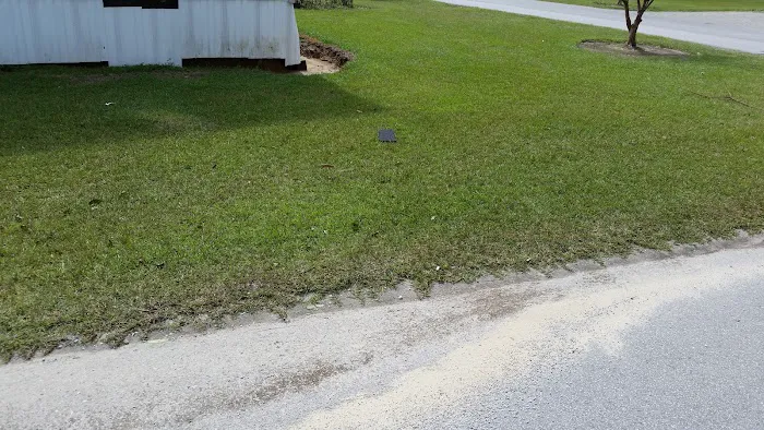 Lakeside Mobile Home Community Picture 9