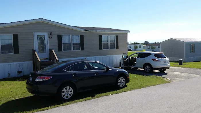 Lakeside Mobile Home Community Picture 2