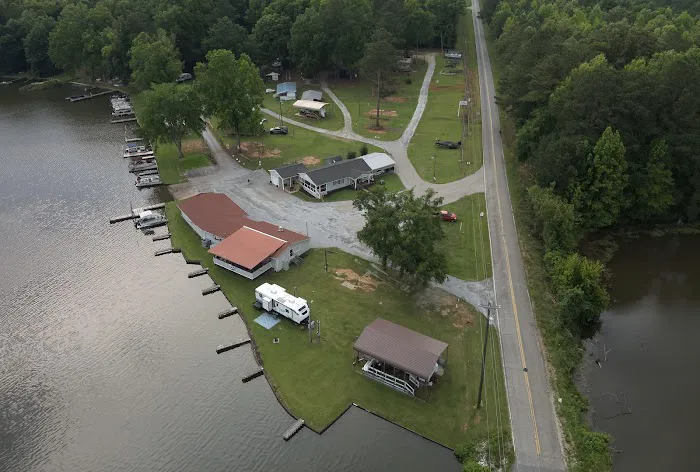 T-Roy's Landing Picture 9