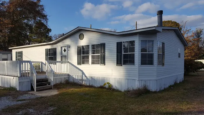 Sherwood Mobile Home Park Picture 6