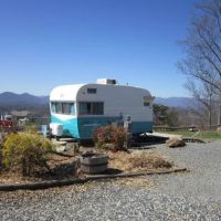 Campfire Lodgings ico