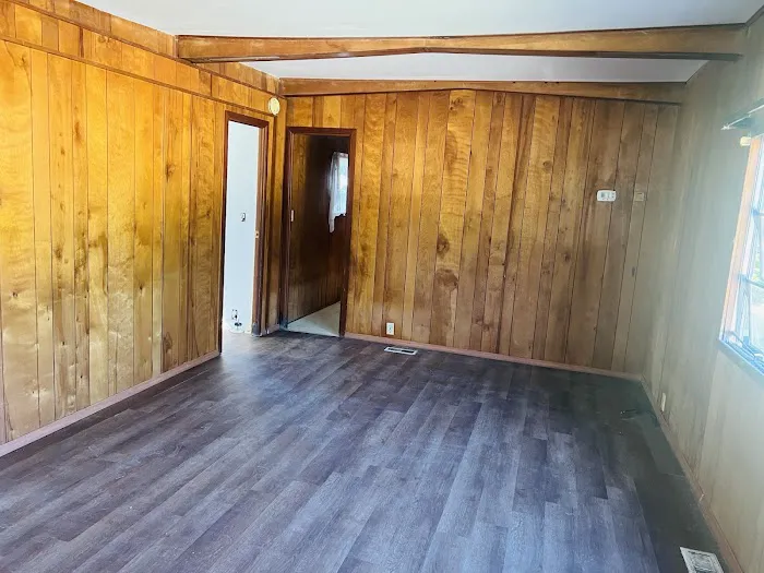 American Way Mobile Home Community Picture 7