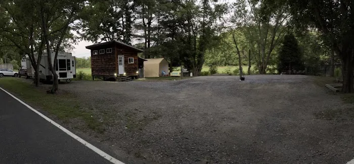Rhymer Roost Camping Oasis Picture 5